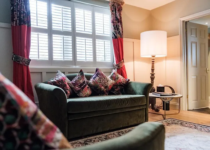 Top Winchester Hotels for Your Delightful Stay