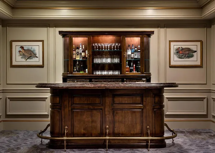 Top Hotels in New Orleans' Vibrant French Quarter