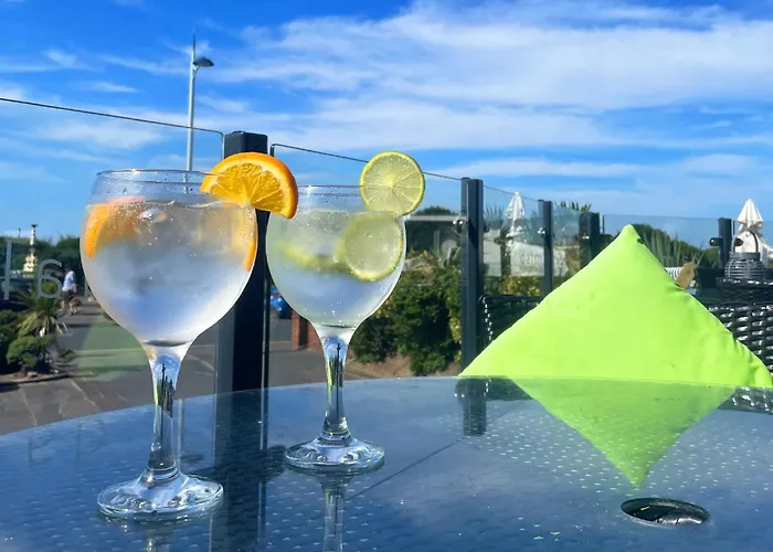 Best Hotels with Entertainment Lytham St Annes