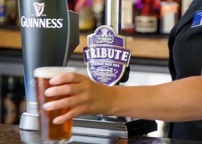 Best Newquay Hotels Offering Entertainment