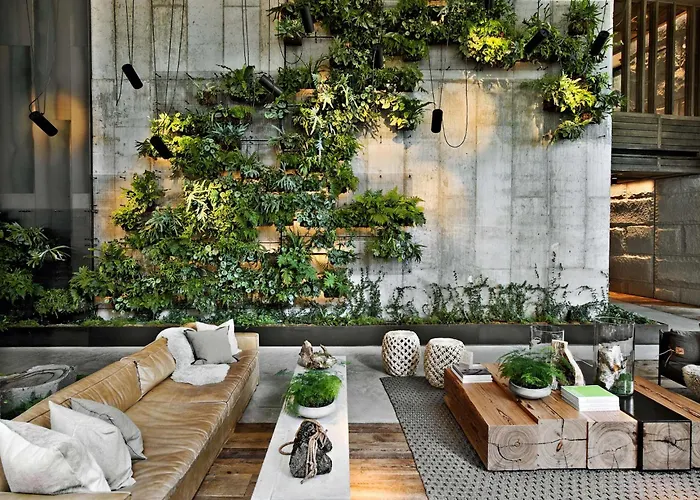 Top New York Hotels for a Festive Holiday Stay